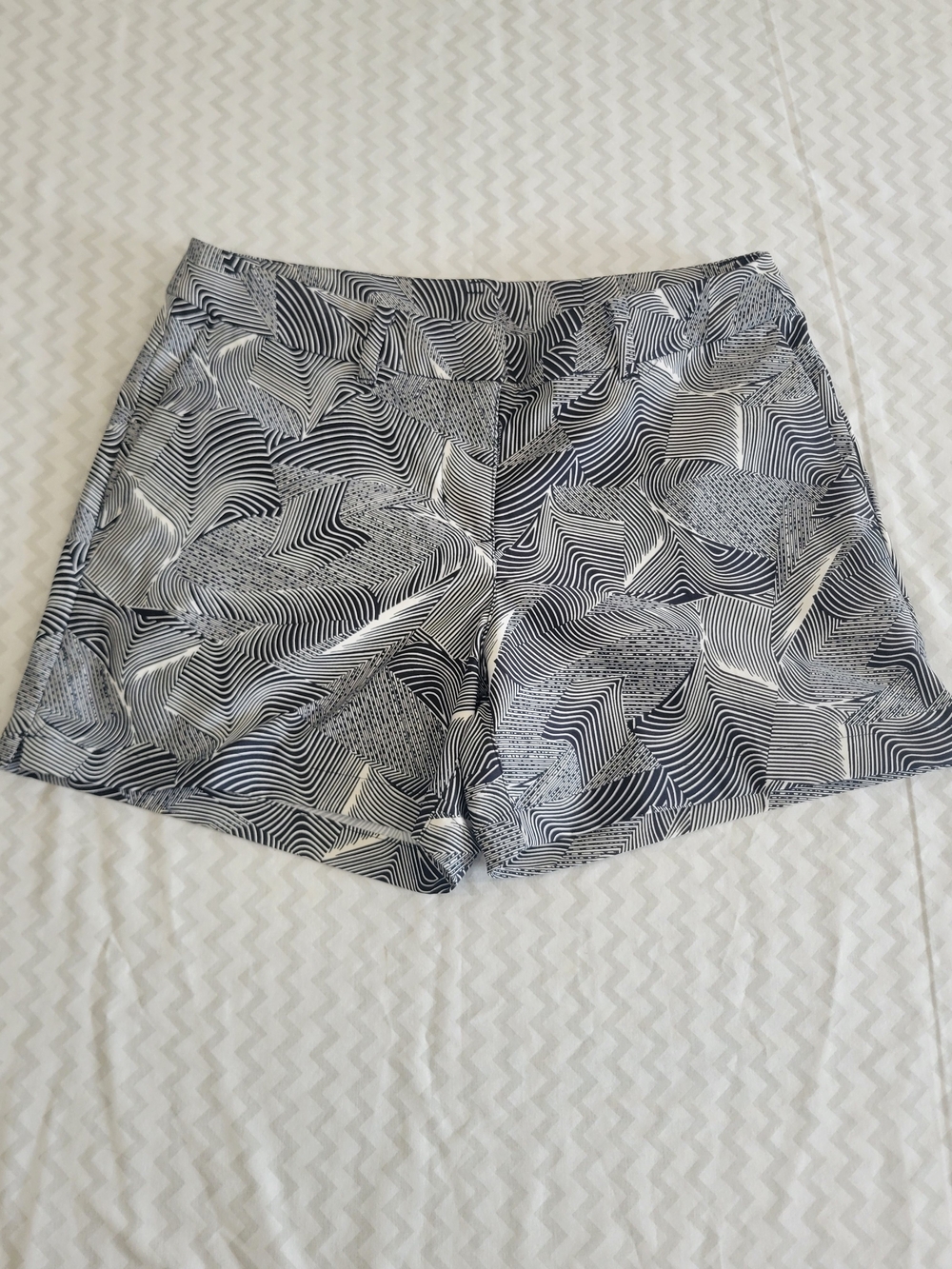 Nike Flex Dri-FIT Women's Golf Shorts Black White Abstract Size 6